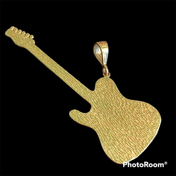14KT Guitar Pendant, Vintage Diamond-Cut Yellow Gold - Picture 6 of 9